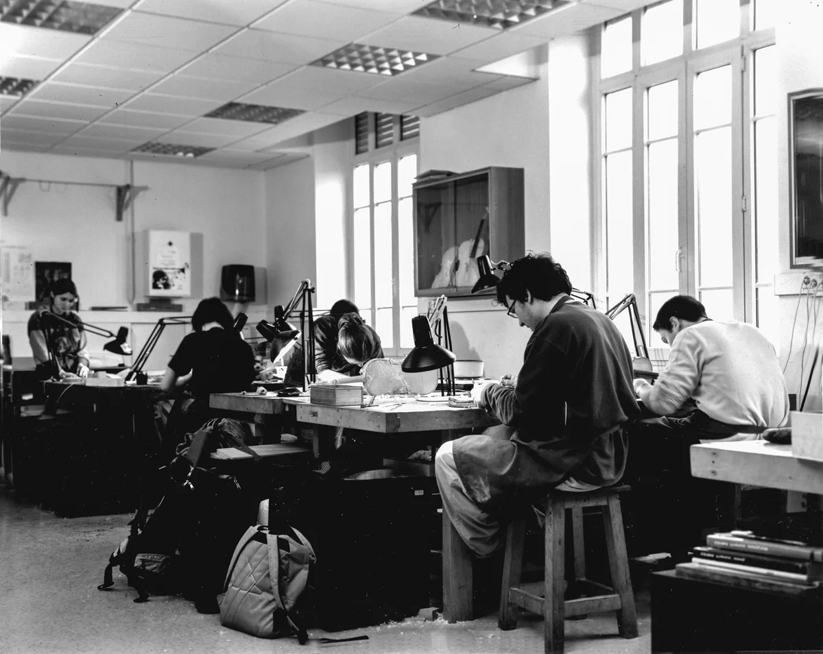 Dans l’atelier d'un luthier