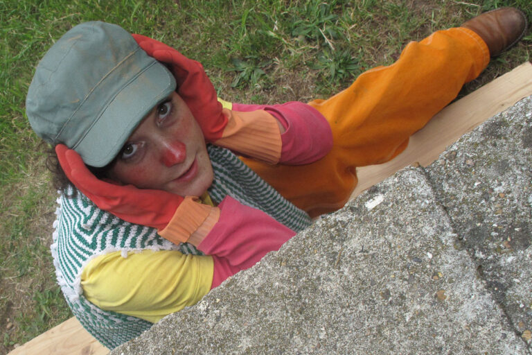 portrait de femme artiste sur scène